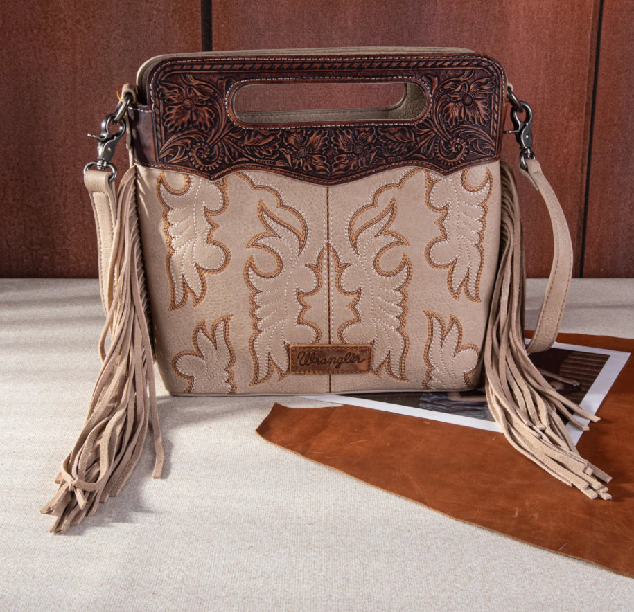 WRANGLER TOP EMBROIDERED FRINGE