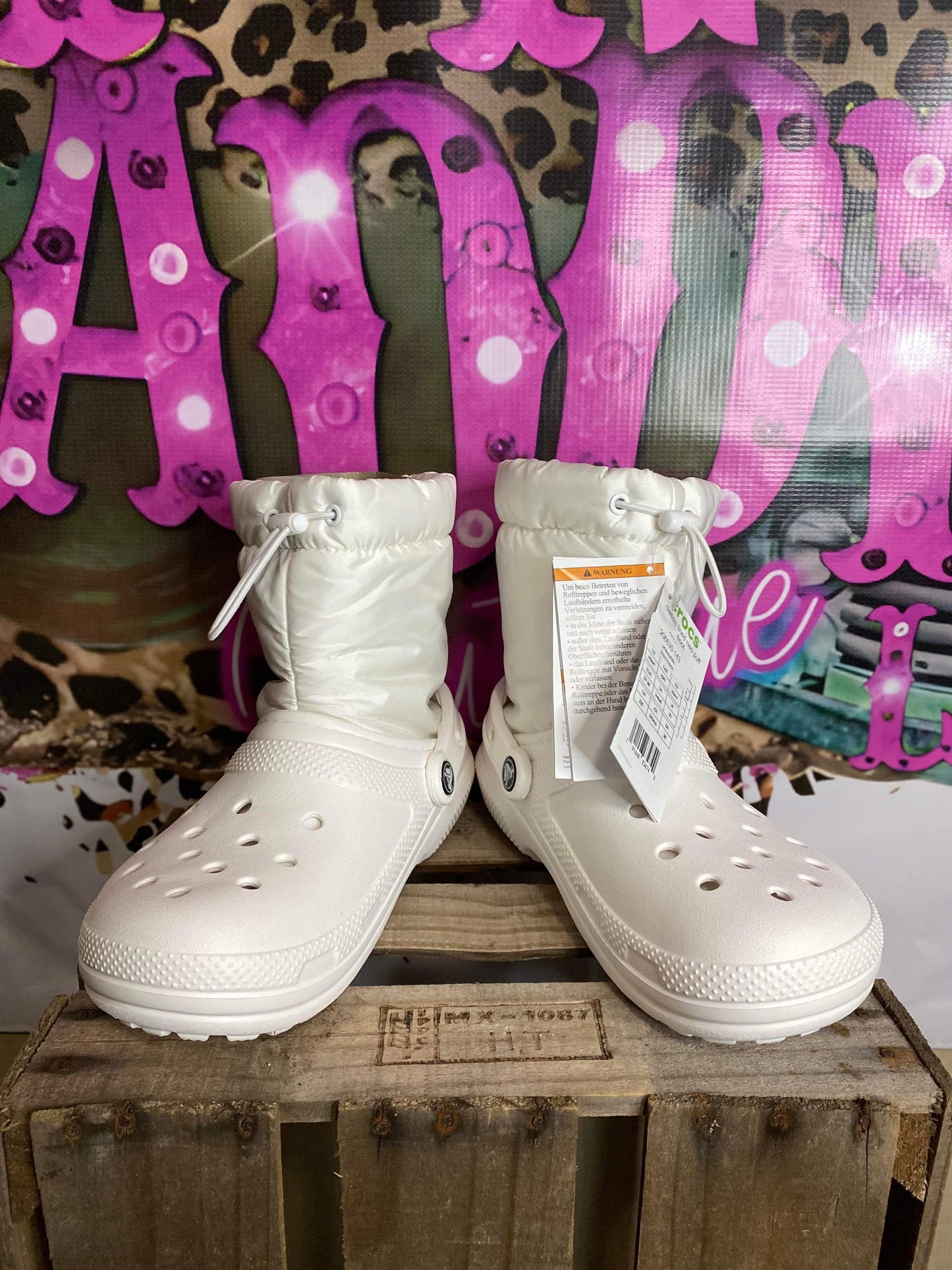 Crocs Classic Lined Anel Puff Boot