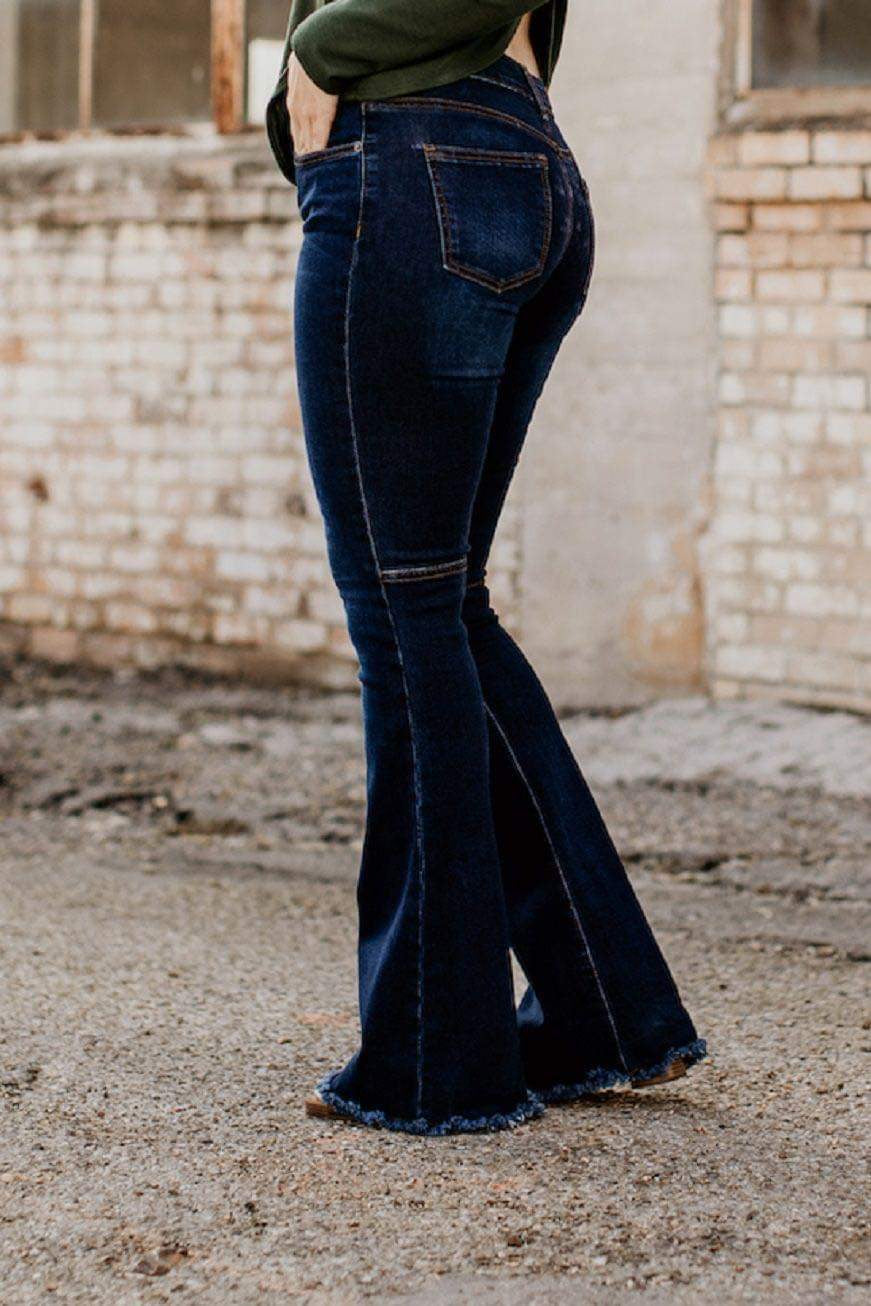 DARK WASH FLARE LEG JEANS